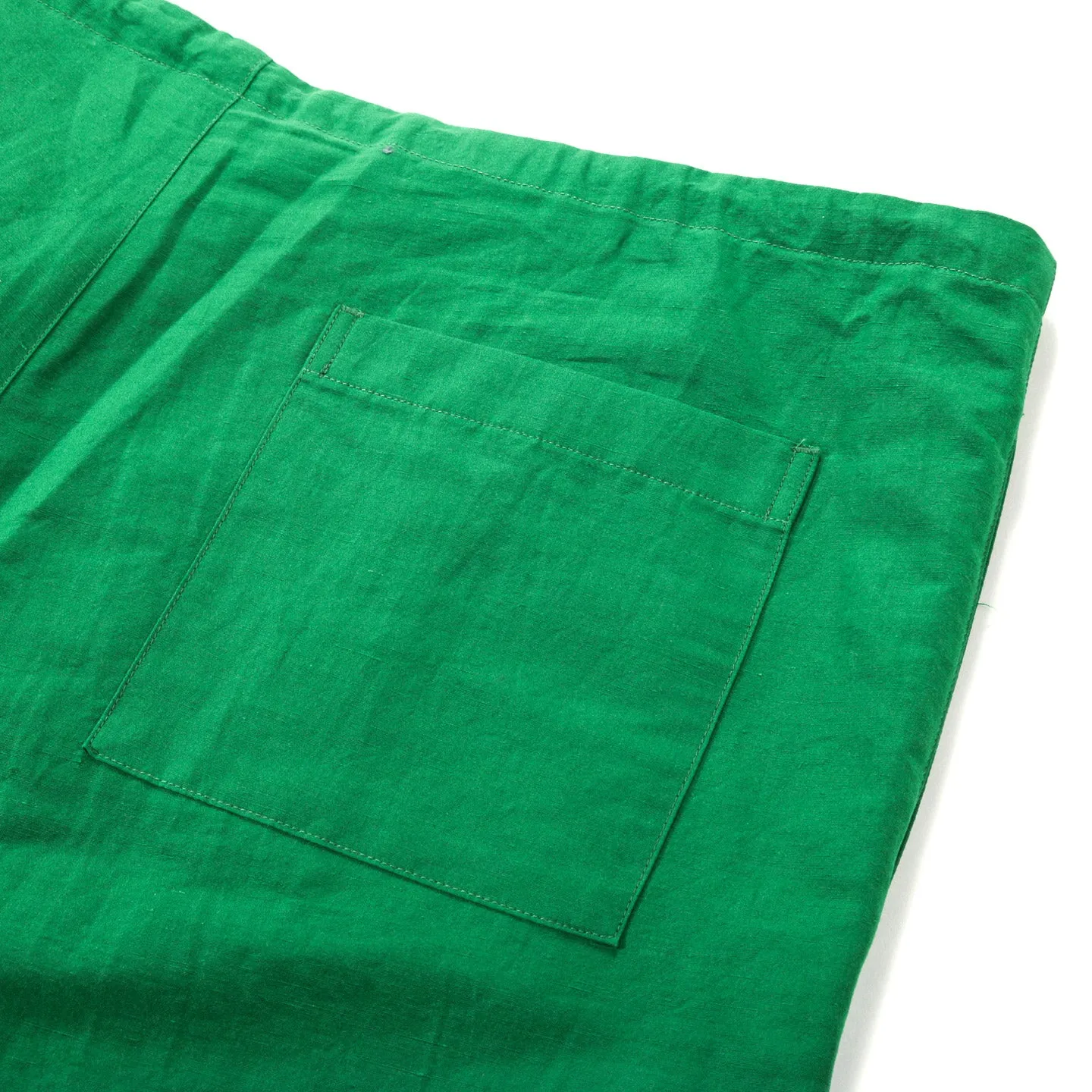 AURALEE HIGH DENSITY FINX LINEN WEATHER EASY SHORTS GREEN