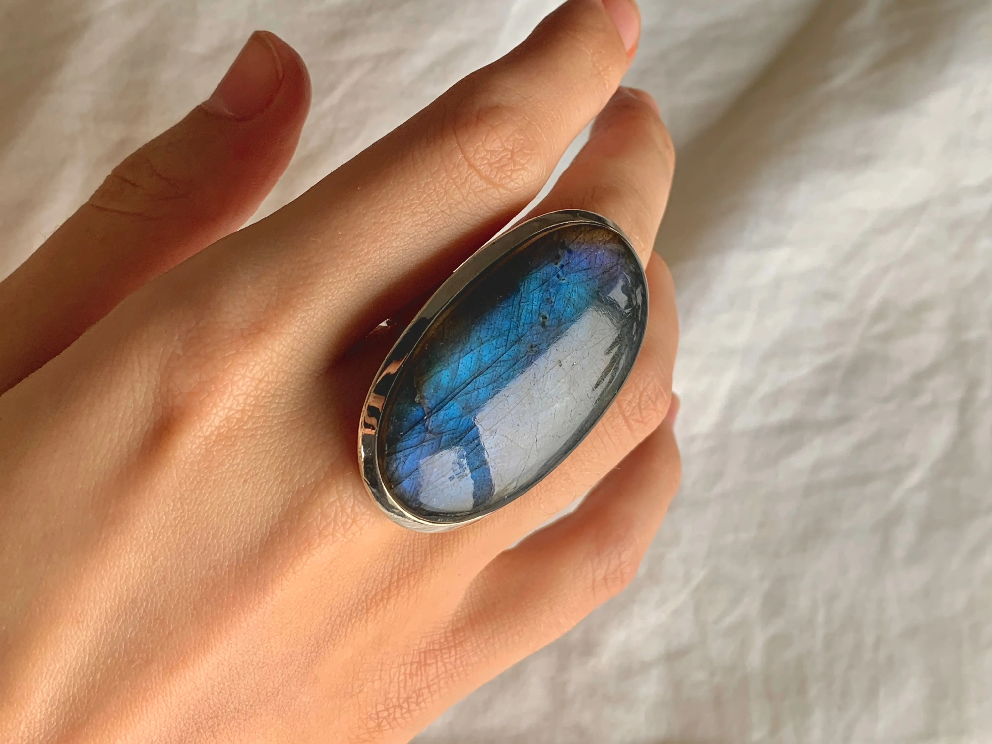 Labradorite Naevia Ring - XLarge Oval (US 10.5)