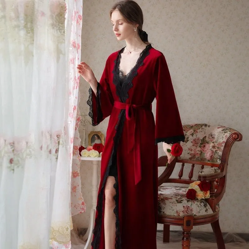 Royal Red Robe, Velour